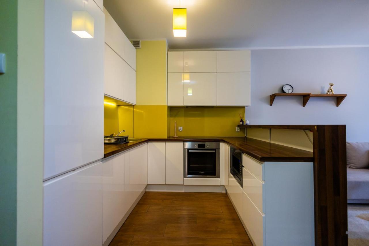 Vistula 72a By Rentoom Apartment Torun